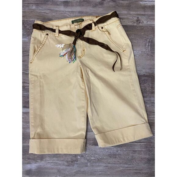 Jeanstar Bermuda Corduroy Shorts Stretch Cuffed Lemon Yellow Women’s Sz 12 - Picture 1 of 5